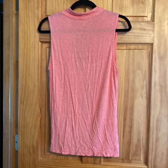 Max Studio low cut v-neck Top - Picture 2 of 7